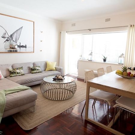 Caprice Camps Bay Apartment Room photo